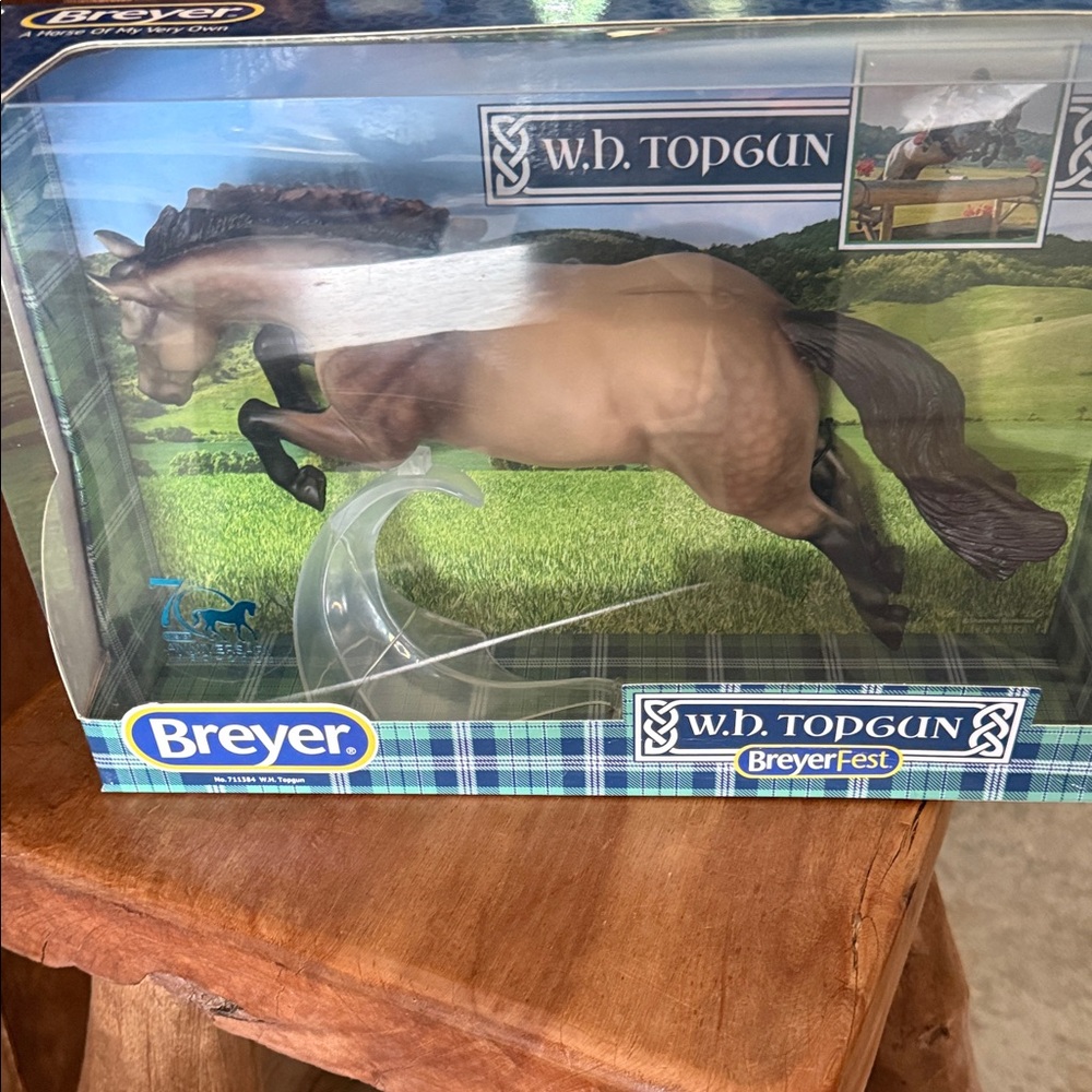 Breyer W.H. Topgun .Buckskin  Connemara Figure